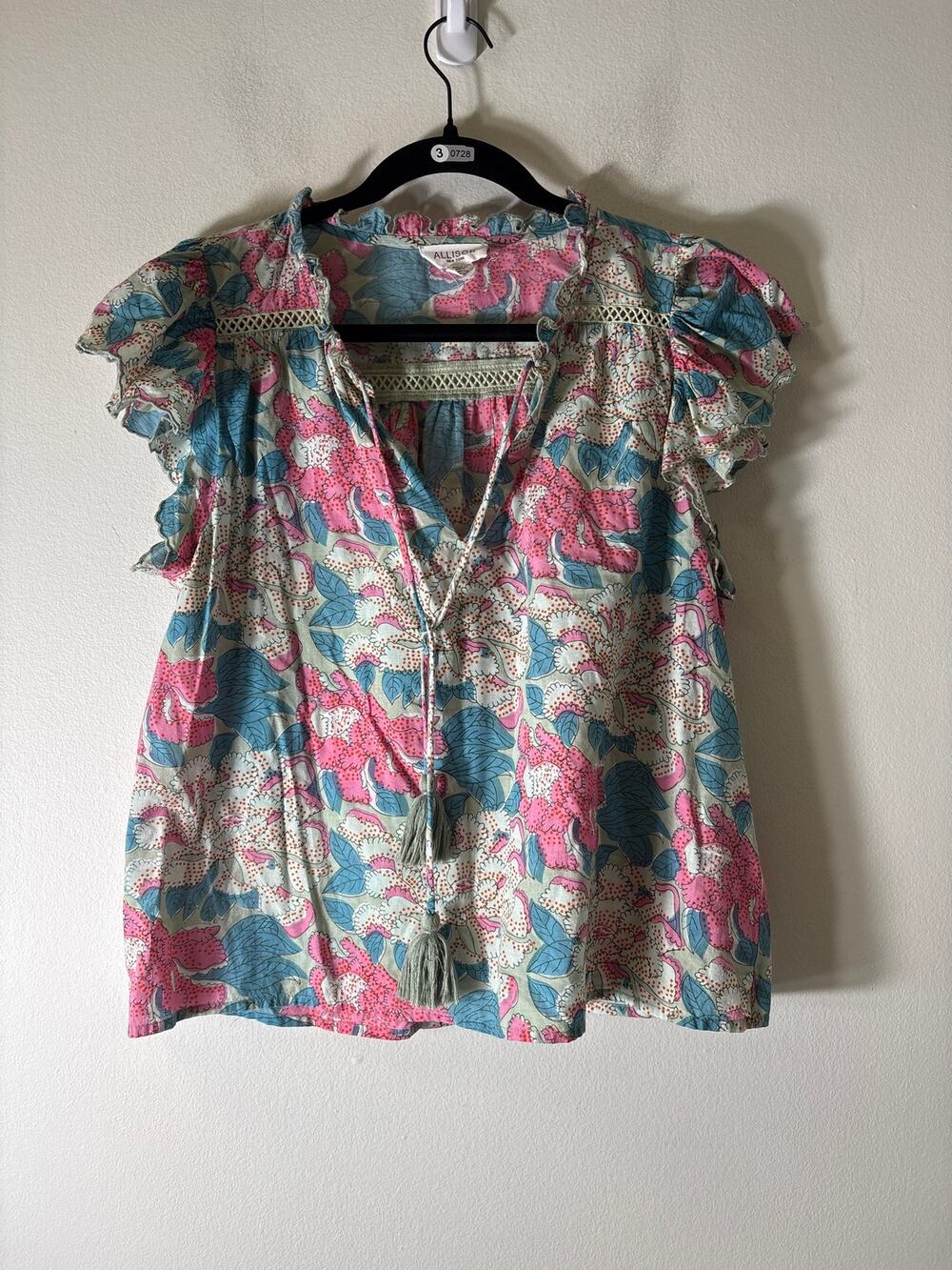 Allison Pink and Green Flutter Sleeve Cotton Top Sz M